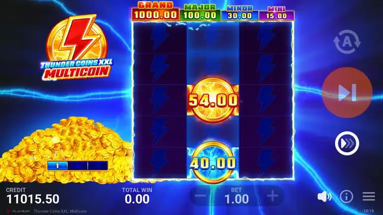 Thunder Coins XXL: Multicoin Bonus Game at the close of round 6 with two collectors on the middle reel reading 54.00 and 40.00, balance 11,015.50